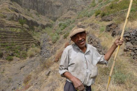 un agriculteur à Tabuga